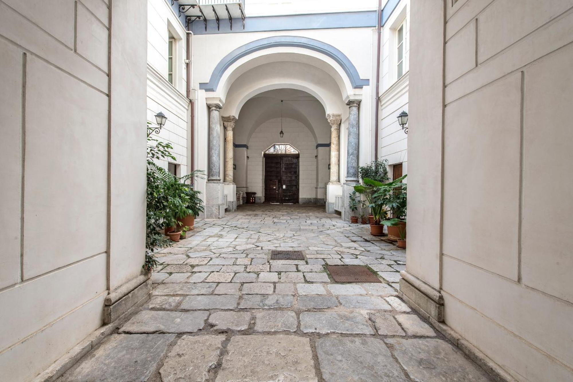 Palazzo Castrofilippo Apartment By Wonderful Italy Palermo Eksteriør billede